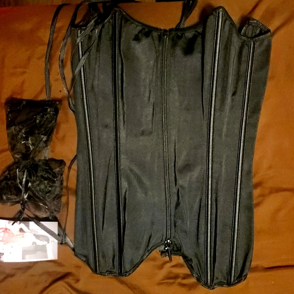 Coquette zip and tie corset - Picture 2 of 5